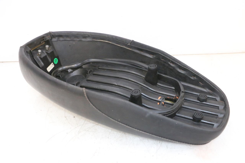 photo de ZITSEL MBK BOOSTER SPIRIT NAKED 50 (2004 - 2017) - Bevestigingspunten