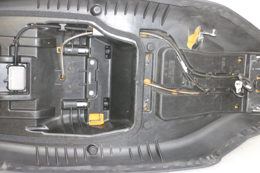 photo de ZITSEL SUZUKI BURGMAN 650 (2013 - 2020) - Kenmerkende details