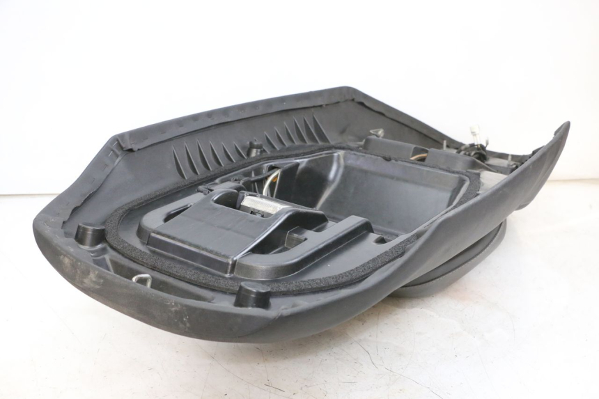 photo de ZITSEL SUZUKI BURGMAN 650 (2013 - 2020) - Technische close-up