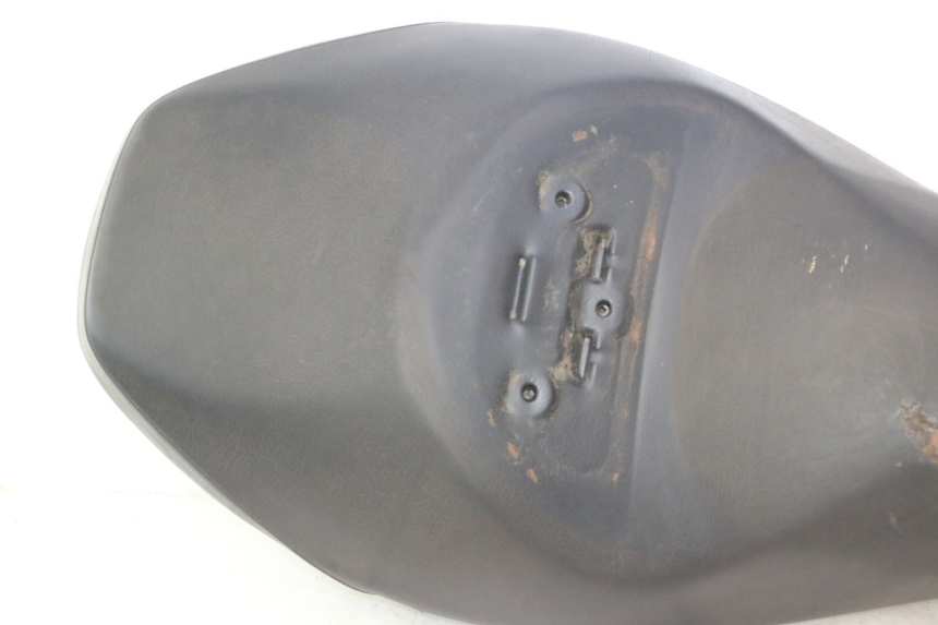 photo de ZITSEL SUZUKI BURGMAN 125 (2007 - 2014) - Alternatieve hoek