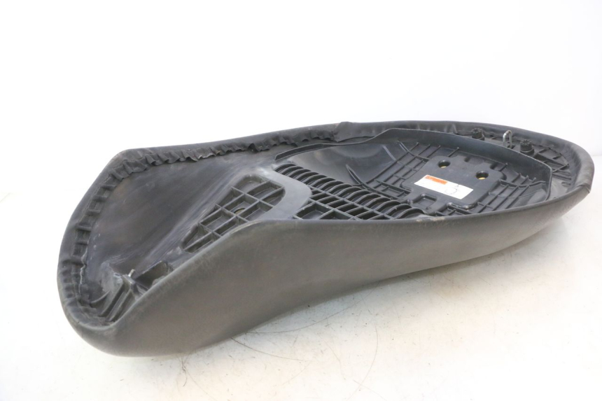 photo de ZITSEL SUZUKI BURGMAN 125 (2007 - 2014) - Markeringen en referenties