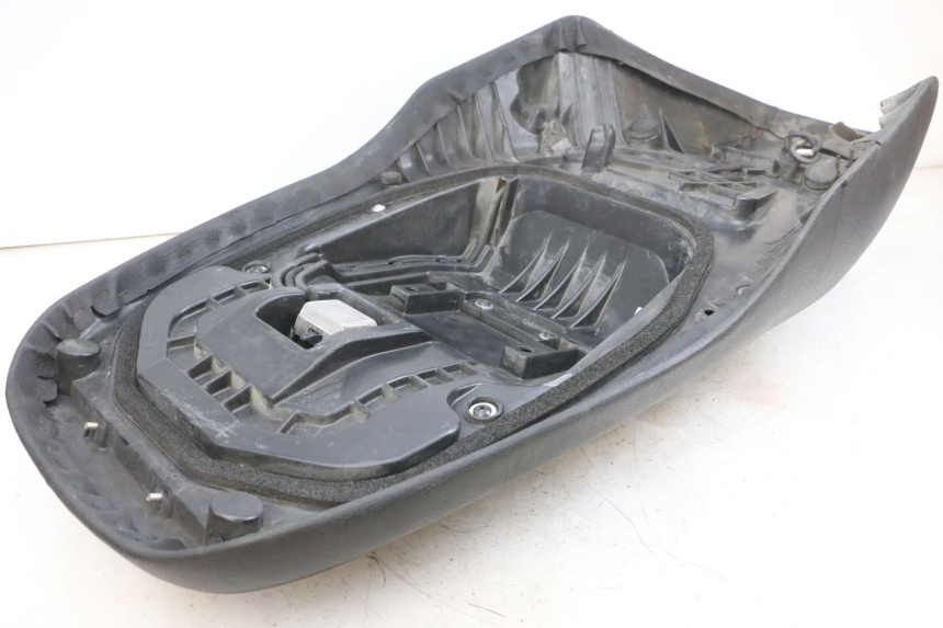 photo de ZITSEL SUZUKI BURGMAN EXECUTIVE ABS 650 (2006 - 2012) - Zoom op componenten