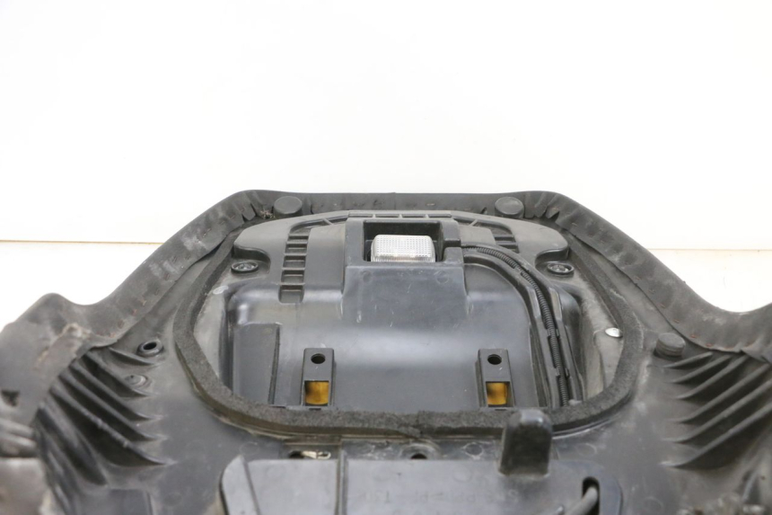 photo de ZITSEL SUZUKI BURGMAN EXECUTIVE ABS 650 (2006 - 2012) - Focus op structuur