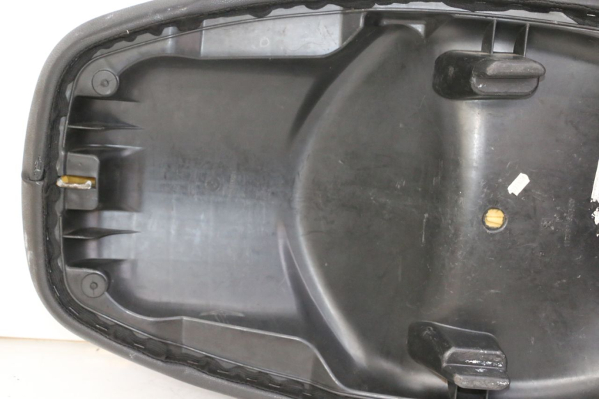 photo de ZITSEL PEUGEOT CITYSTAR 50 (2013 - 2017) - Alternatieve hoek