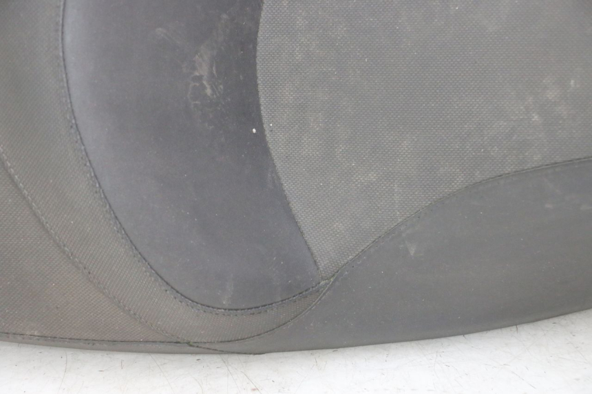 photo de ZITSEL KYMCO DINK STREET 125 (2009 - 2014) - Focus op structuur