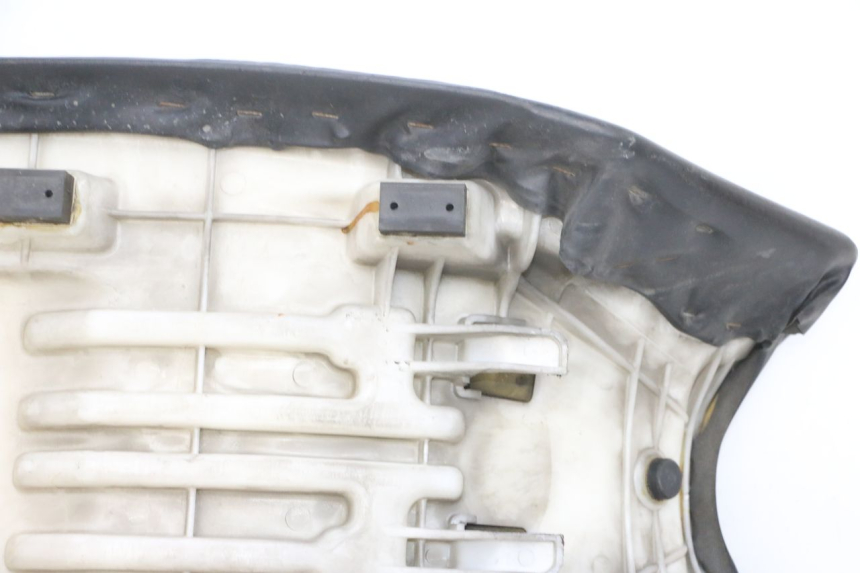 photo de ZITSEL SUZUKI DL V STROM 1000 (2002 - 2007) - Focus op structuur