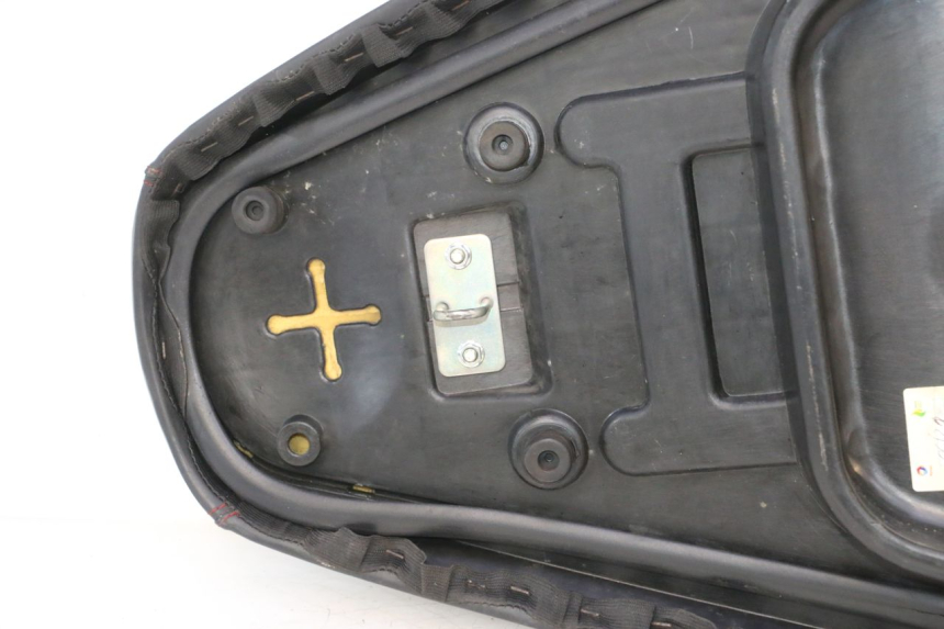 photo de ZITPLAATS KEEWAY F-ACT FACT EVO 50 (2020 - 2026) - Bevestigingspunten