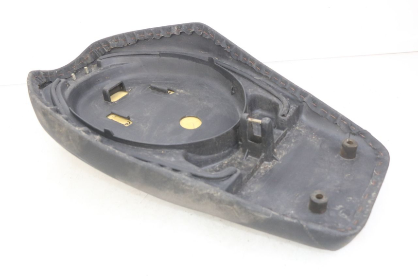 photo de ZITSEL KEEWAY F-ACT FACT 50 (2006 - 2011) - Bevestigingspunten