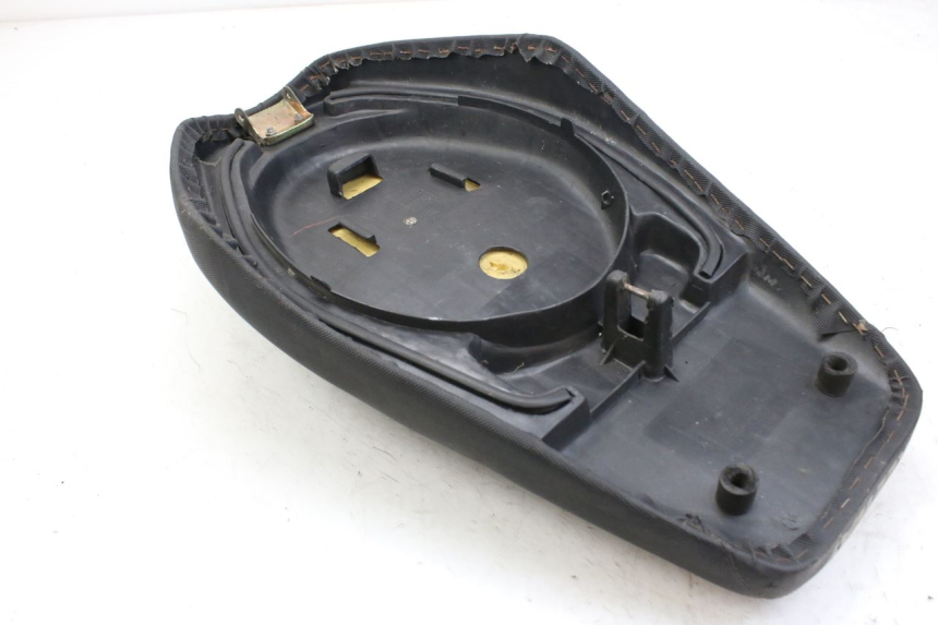 photo de ZITSEL KEEWAY F-ACT FACT 50 (2006 - 2011) - Zoom op gebruiksstaat