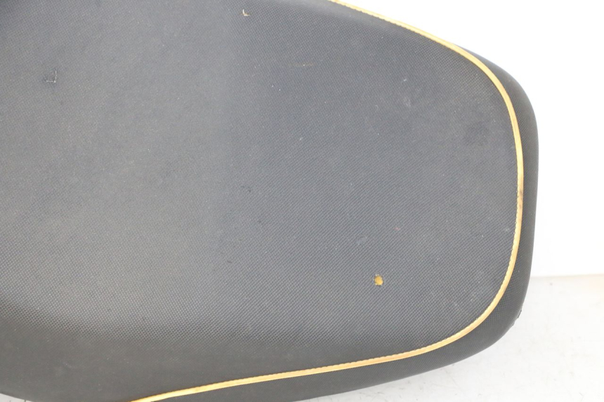 photo de ZITSEL KEEWAY F-ACT FACT 50 (2006 - 2011) - Focus op structuur