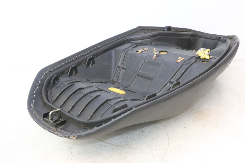 photo de ZITJE HONDA FES PANTHEON 2T 125 (1998 - 2002) - Zoom op componenten