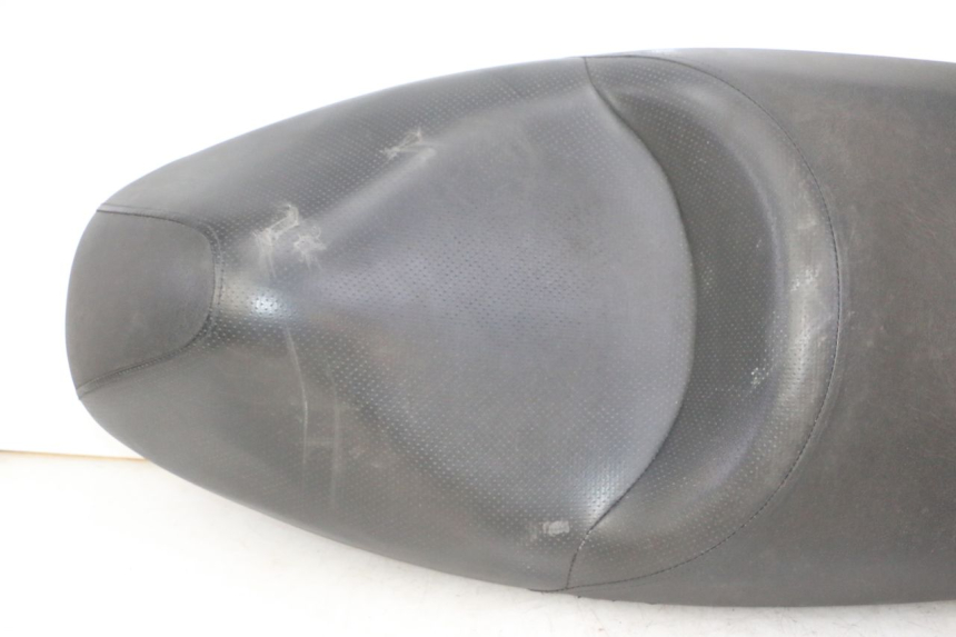 photo de ZITJE HONDA FES S-WING SWING ABS 125 (2007 - 2015) - Detail van het onderdeel