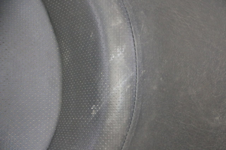 photo de ZITJE HONDA FES S-WING SWING ABS 125 (2007 - 2015) - Andere kijkhoek