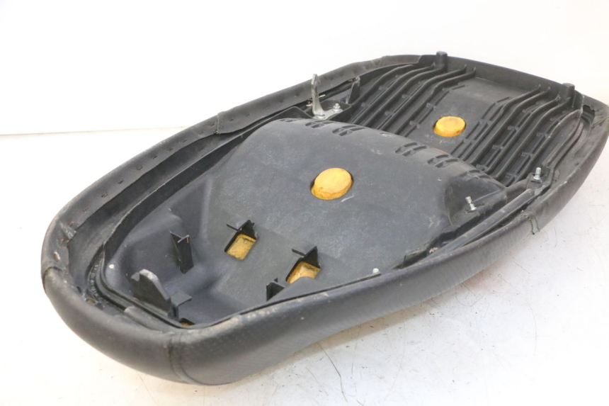 photo de ZITJE HONDA FES S-WING SWING ABS 125 (2007 - 2015) - Technische close-up