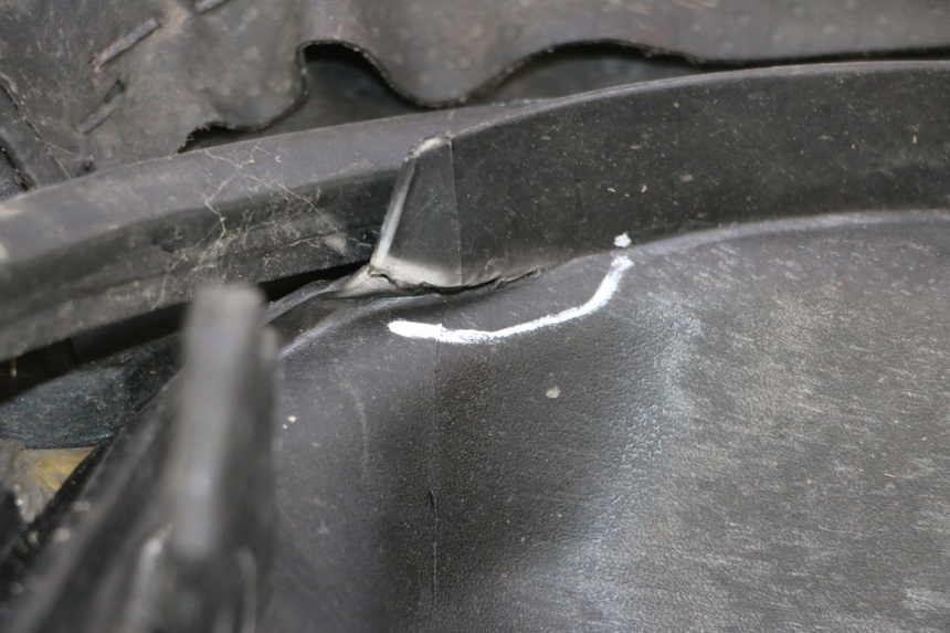 photo de ZITJE HONDA FES S-WING SWING ABS 125 (2007 - 2015) - Kenmerkende details