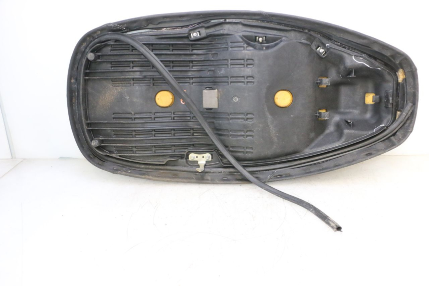 photo de ZITJE HONDA FES S-WING SWING ABS 125 (2007 - 2015) - Alternatieve hoek