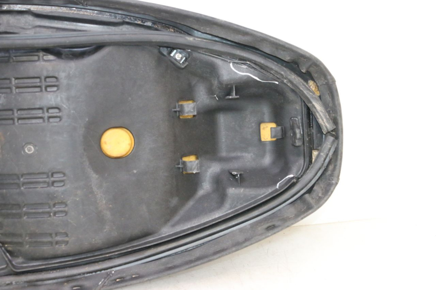 photo de ZITJE HONDA FES S-WING SWING ABS 125 (2007 - 2015) - Profielaanzicht