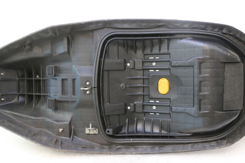 photo de ZITSEL HONDA FJS SILVER WING SILVERWING 400 (2005 - 2008) - Focus op structuur