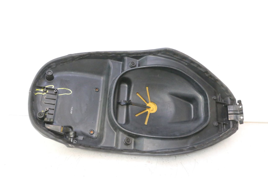 photo de ZITSEL PIAGGIO FLY 2T 50 (2004 - 2017) - Detailaanzicht