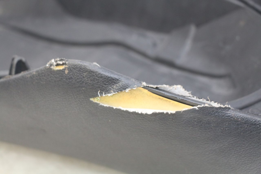 photo de ZITSEL PIAGGIO FLY 4T 50 (2013 - 2017) - Zoom op componenten