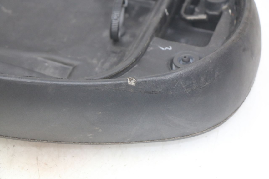 photo de ZITSEL PIAGGIO FLY 4T 50 (2013 - 2017) - Markeringen en referenties