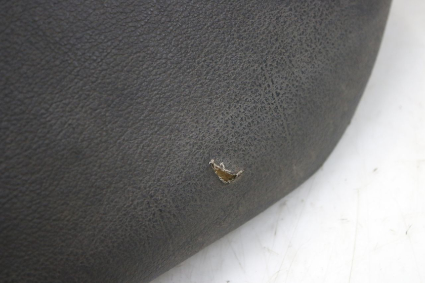 photo de ZITSEL PIAGGIO FLY 4T 50 (2013 - 2017) - Staat van het oppervlak