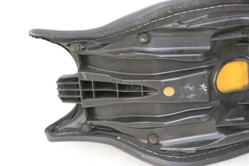 photo de ZITSEL BMW G310 R 310 (2016 - 2020) - Staat van het oppervlak