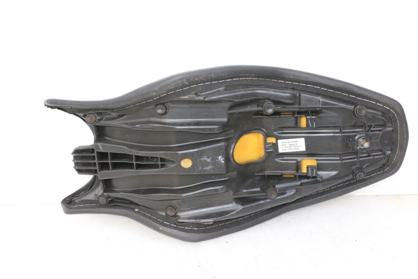 photo de ZITSEL BMW G310 R 310 (2016 - 2020) - Markeringen en referenties