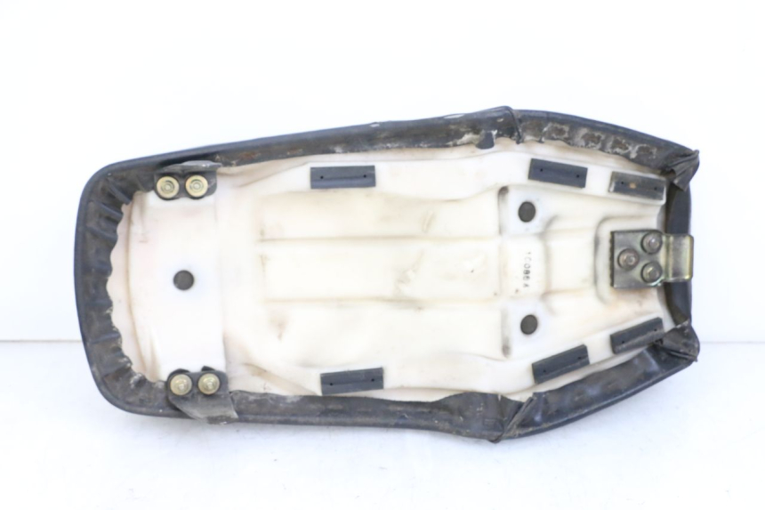 photo de ZITJE SUZUKI GN 125 (1997 - 2000) - Zoom op gebruiksstaat