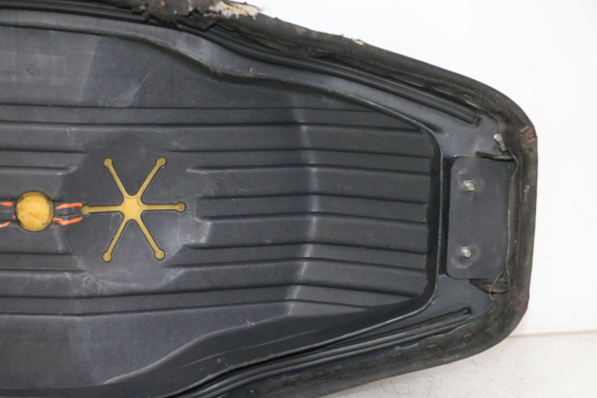 photo de ZITSEL NECO GPX LC 2T 50 (2014 - 2018) - Focus op structuur