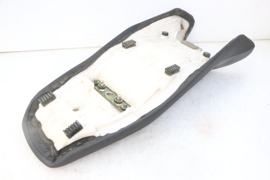 photo de ZITSEL SUZUKI GS GSE 500 (2001 - 2003) - Andere kijkhoek