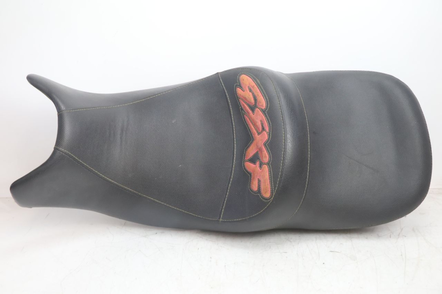 photo de ZITSEL SUZUKI GSX F GSXF 750 (1988 - 1998) - Detail van het onderdeel