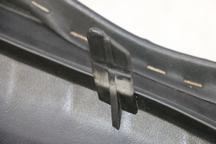 photo de ZITSEL DAELIM HISTORY 125 (2001 - 2002) - Detail van het onderdeel