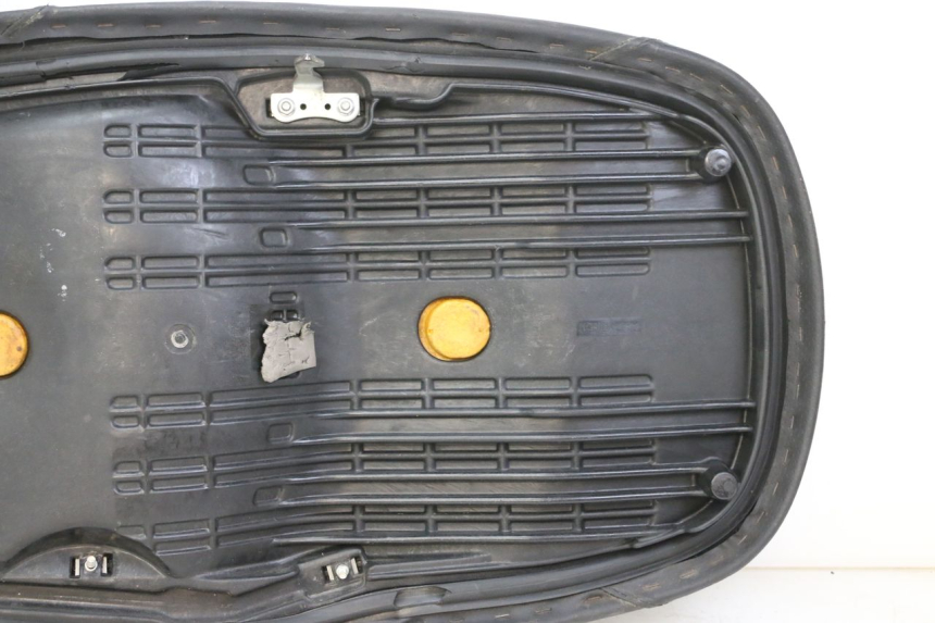 photo de ZITJE HONDA FES S-WING SWING ABS 125 (2007 - 2015) - Visuele inspectie