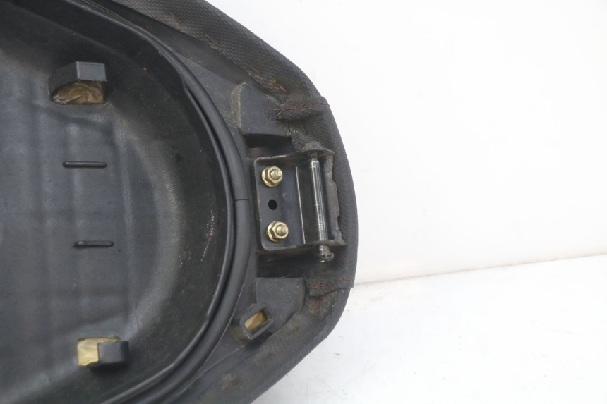 photo de ZITSEL SYM JET EURO X 2T 50 (2003 - 2007) - Zoom op gebruiksstaat