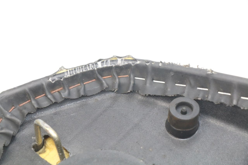 photo de ZITSEL PEUGEOT KISBEE 2T 50 (2010 - 2017) - Zoom op gebruiksstaat