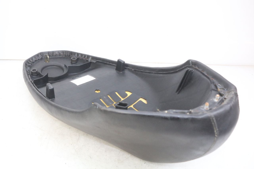 photo de ZITSEL PEUGEOT KISBEE 2T 50 (2010 - 2017) - Staat van het oppervlak