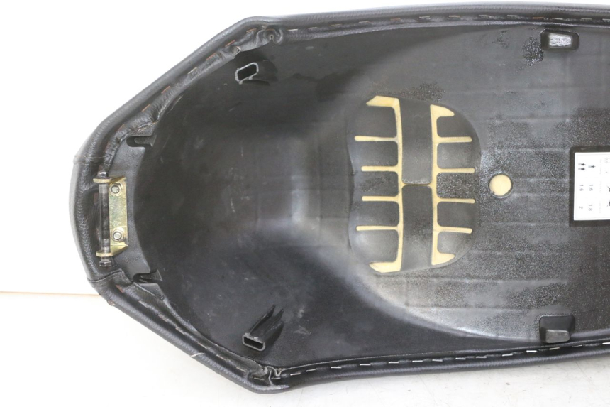 photo de ZITSEL PEUGEOT KISBEE 2T 50 (2010 - 2017) - Kenmerkende details