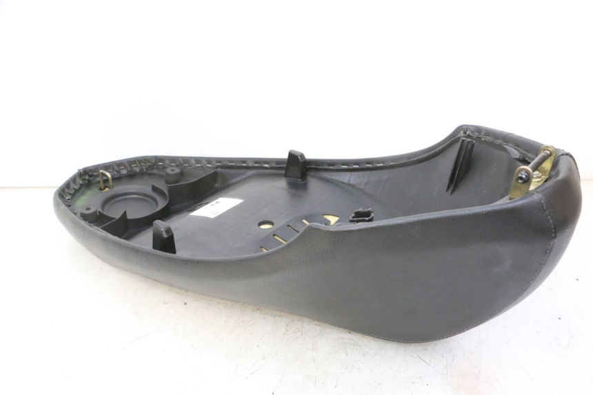 photo de ZITSEL PEUGEOT KISBEE 2T 50 (2010 - 2017) - Gecontroleerd onderdeel