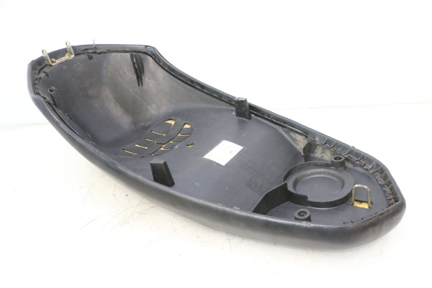 photo de ZITSEL PEUGEOT KISBEE 2T 50 (2010 - 2017) - Gecontroleerd onderdeel
