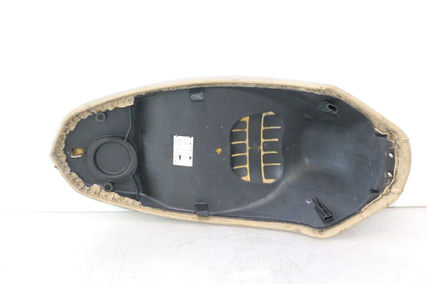 photo de ZITSEL PEUGEOT KISBEE 2T 50 (2010 - 2017) - Detail van het onderdeel