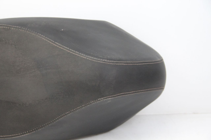 photo de ZITSEL PEUGEOT KISBEE 4T 50 (2018 - 2022) - Zoom op gebruiksstaat