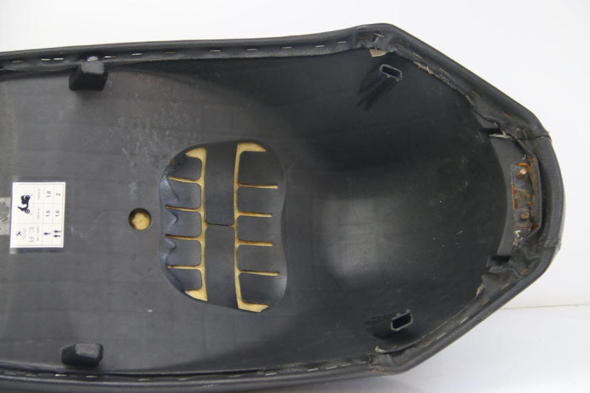 photo de ZITSEL PEUGEOT KISBEE 4T 50 (2018 - 2022) - Detail van het onderdeel