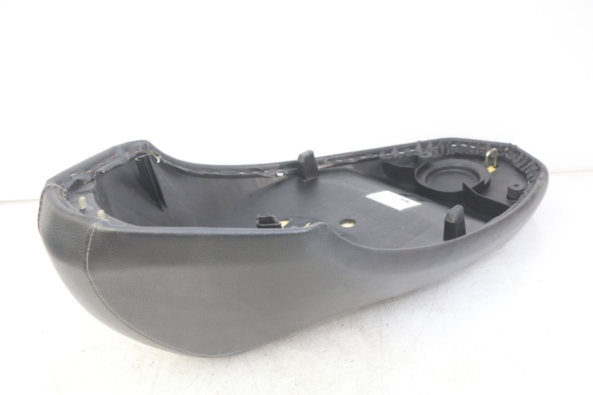 photo de ZITSEL PEUGEOT KISBEE 4T 50 (2018 - 2022) - Markeringen en referenties