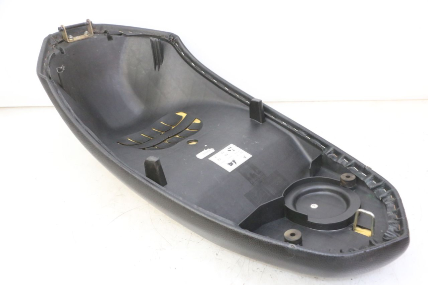 photo de ZITSEL PEUGEOT KISBEE 4T 50 (2018 - 2022) - Zoom op gebruiksstaat