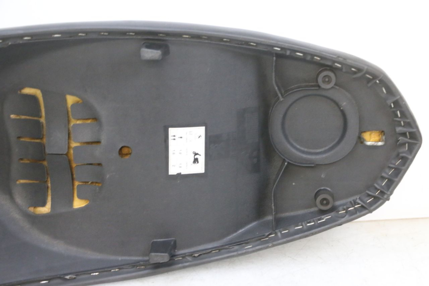 photo de ZITSEL PEUGEOT KISBEE 4T 50 (2018 - 2022) - Visuele inspectie