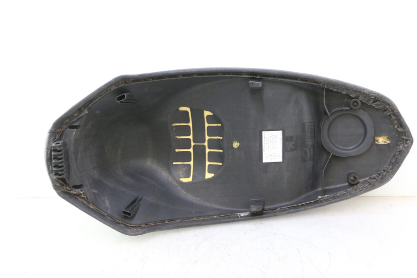 photo de ZITSEL PEUGEOT KISBEE 4T 50 (2010 - 2017) - Gecontroleerd onderdeel