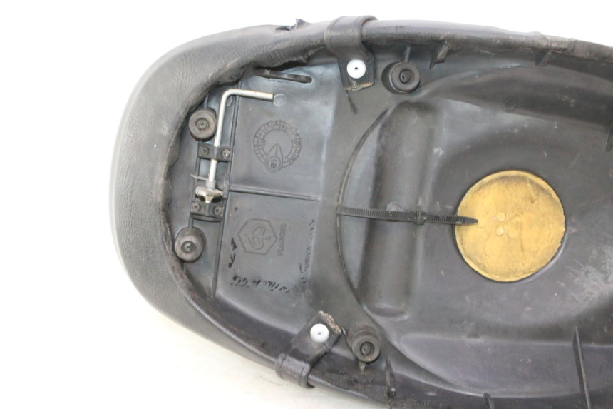 photo de ZIT PIAGGIO LIBERTY 50 (1998 - 2003) - Zoom op componenten