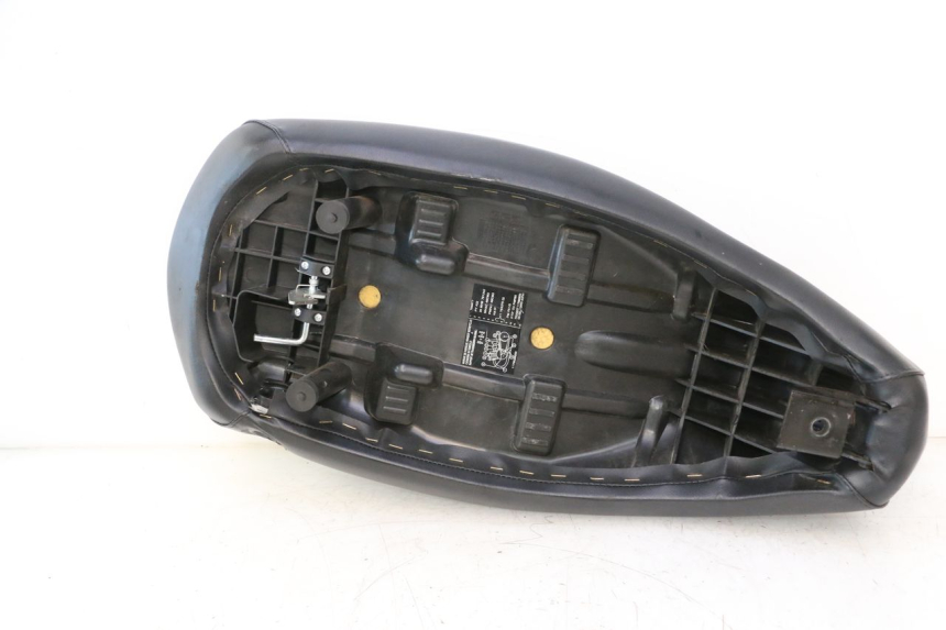 photo de ZITSEL PEUGEOT LUDIX 50 (2008 - 2017) - Bevestigingspunten