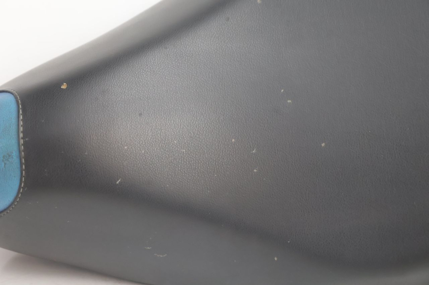 photo de ZITSEL PEUGEOT LUDIX ONE 50 (2004 - 2013) - Zoom op gebruiksstaat